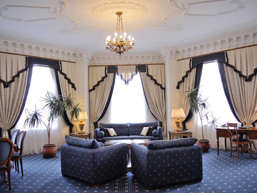 Grand Hotel Ukraine Dnipro Eksteriør bilde